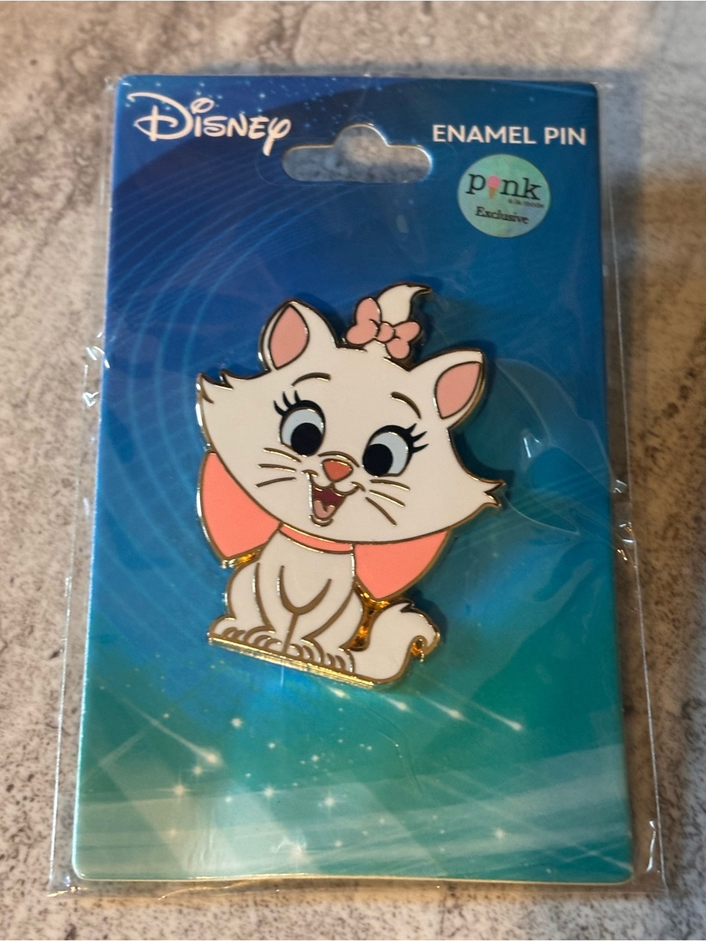 Disney Pin PALM - Marie - Sitting - Aristocats - Happiest Collection on Earth